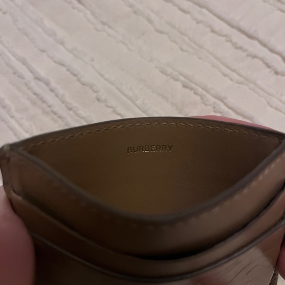 Authentic Burberry Embossed Brown Leather Card Holder - Picture 3 of 3